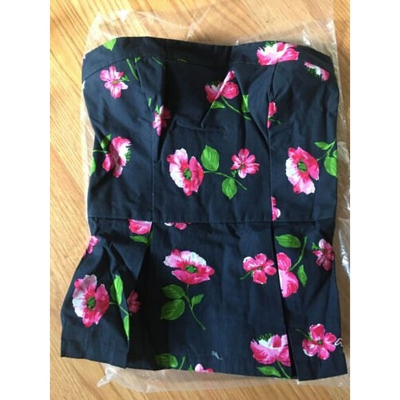 Hollister Tops - Hollister Strapless Floral Summer Tube Top Size Medium NWT
